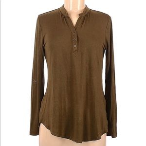 Olive 🫒 long sleeve henley